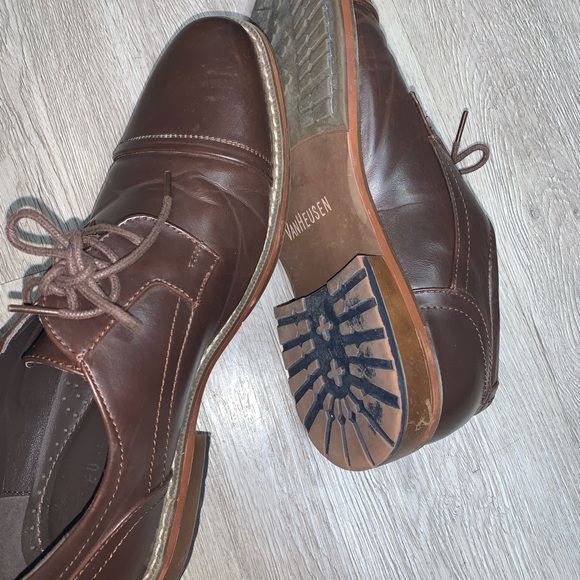 Van Heusen- Mens Gable Dress Shoes 10.5 Brown - Picture 4 of 8